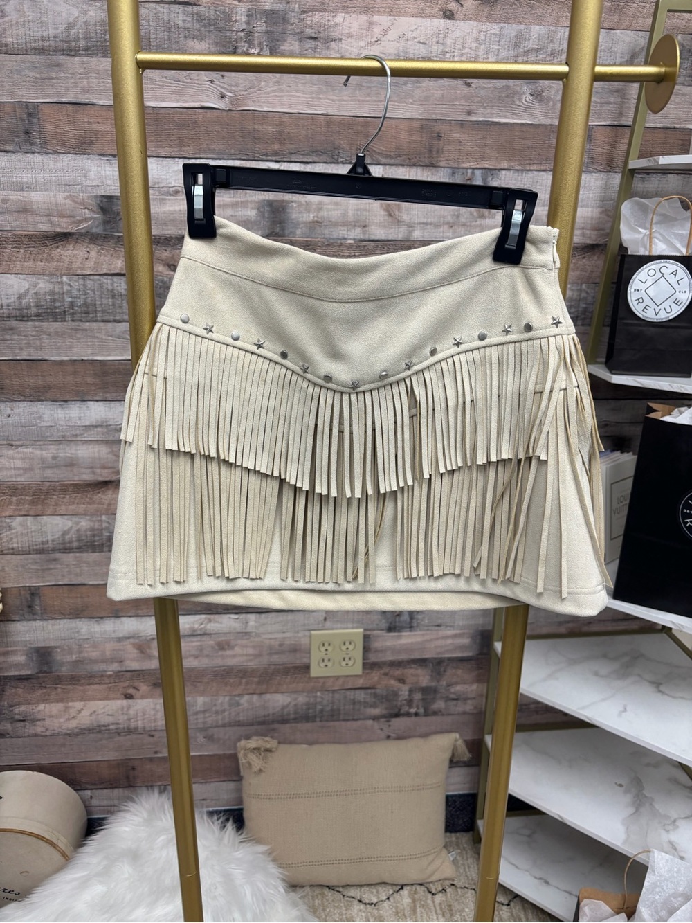 NWT Lelis Faux Suede Cream Mini Skirt w/ Fringe Medium